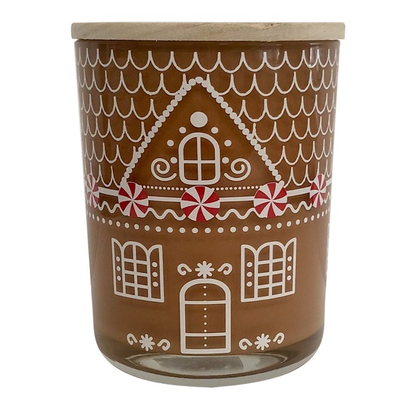 NEW Gala Group Holiday Gingerbread House 2-Wick Candle Pumpkin Spice Scent 15 oz - Picture 1 of 11